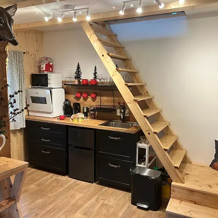 Za Dubem シャレー *